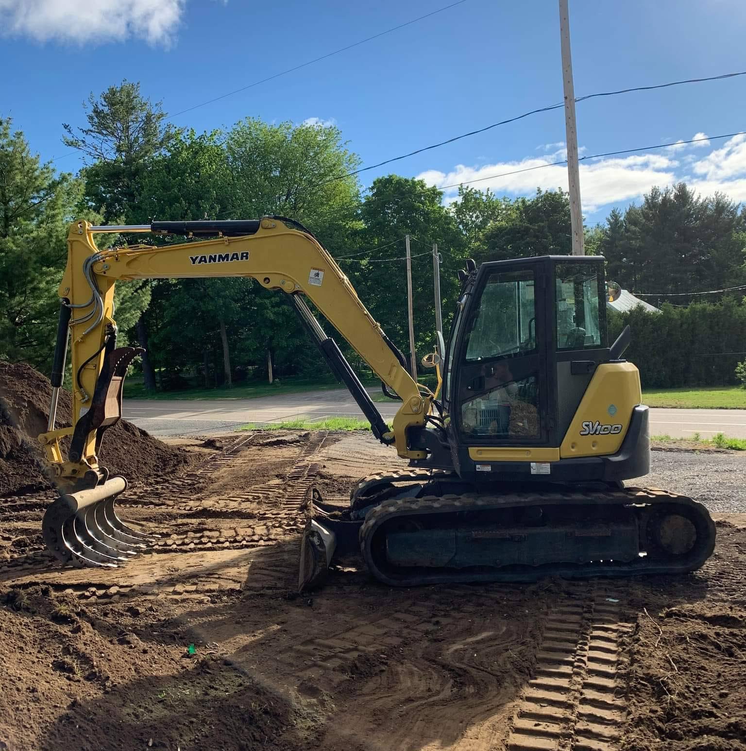 entrepreneur spécialisé en service d’excavation ou mini-excavation à Montréal, Laval, Longueuil, Rive-Sud, Rive-Nord, Laurentides, Lanaudière / Réparation Fissure Fondation